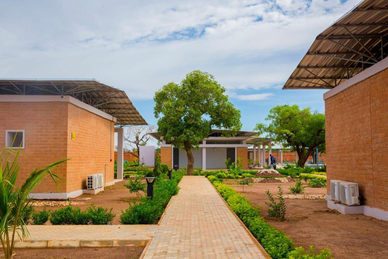 Dunia Hotel Ouagadougou Loumbila 외부 사진