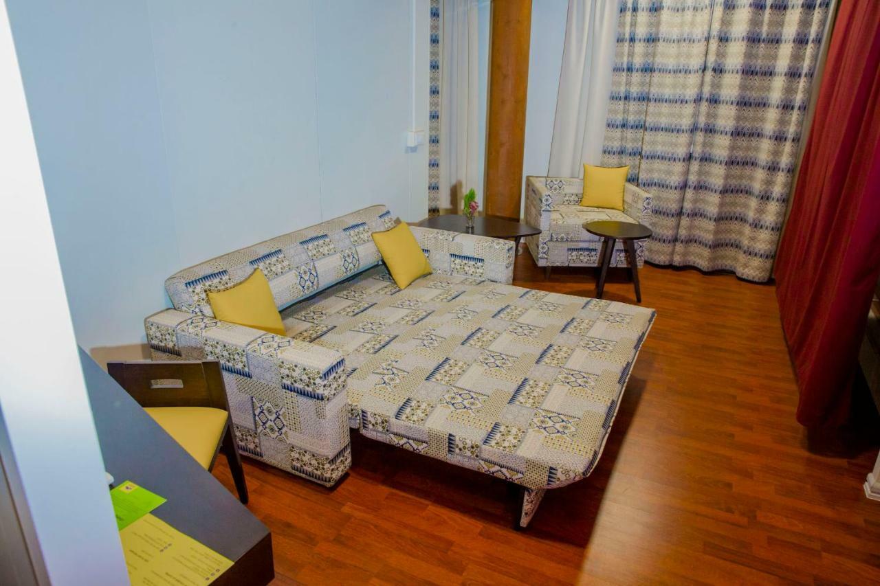 Dunia Hotel Ouagadougou Loumbila 외부 사진