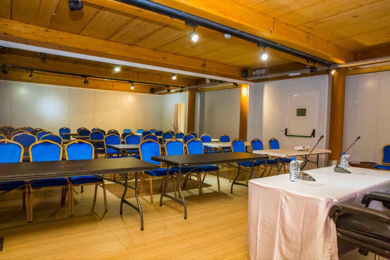 Dunia Hotel Ouagadougou Loumbila 외부 사진
